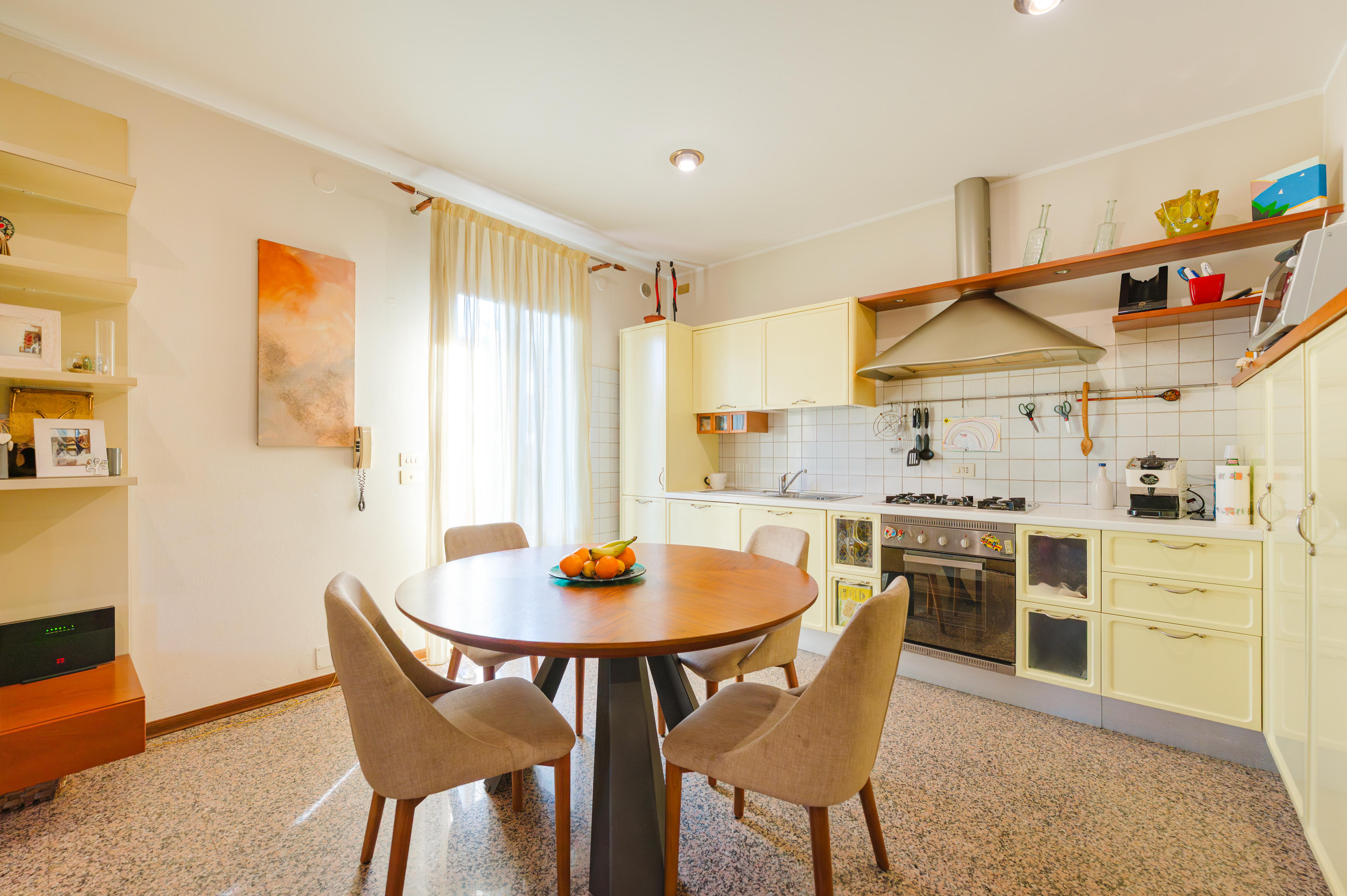Vigodarzere. Porzione di casa con giardino di mq. 400