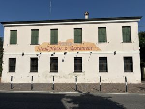 GrimaldiHotelRegina13