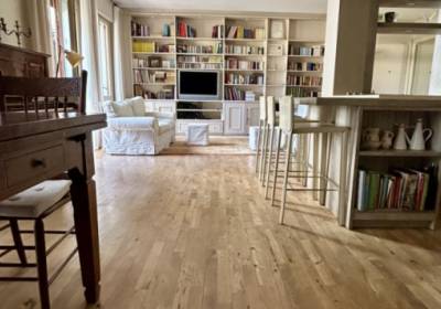 Centro Storico, Altinate. Elegante appartamento con 3 camere spaziose e garage