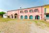 Cadoneghe. Rustico di ampia metratura