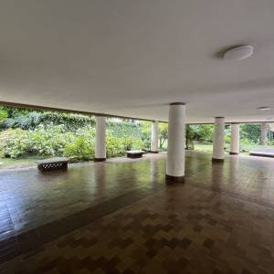 portico condominiale