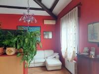 S. Antonino, villetta con cortiletto privato