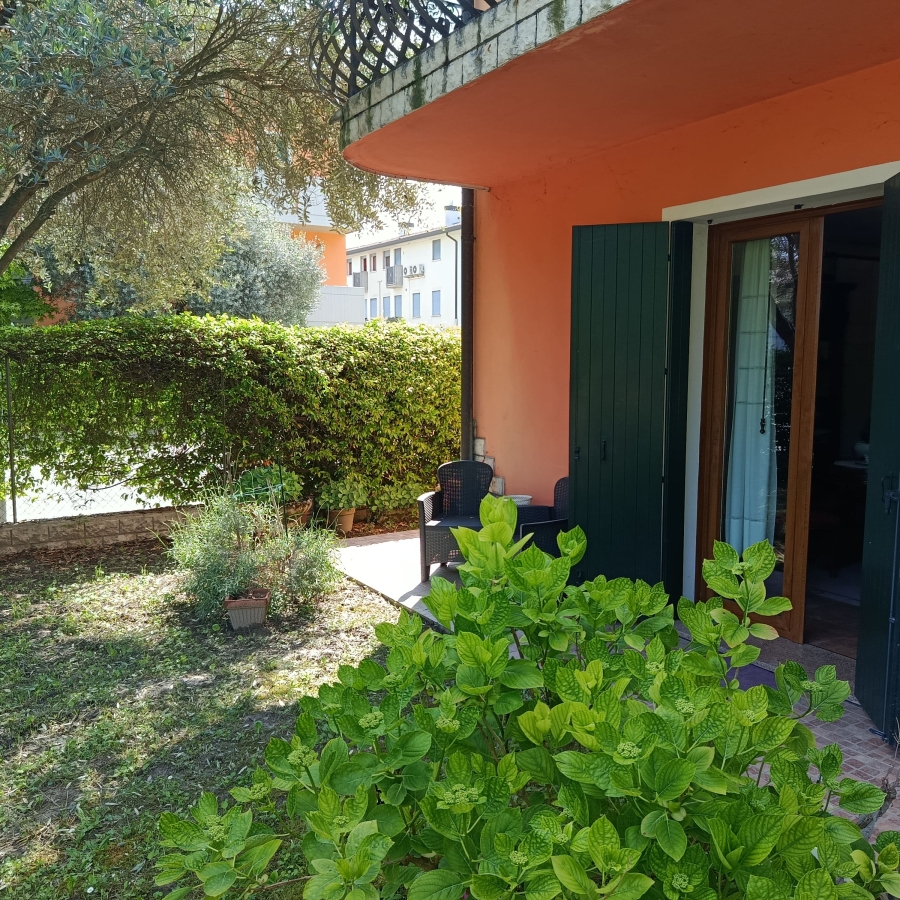 Montà. Casa singola con giardino di mq. 860 - Grimaldi Padova