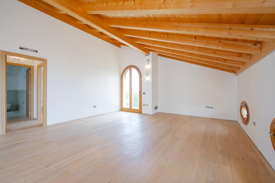 Campodarsego centro. Porzione di villa in classe A4 - Grimaldi Padova