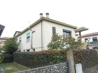 SS. Trinità, villa di ampia tipologia