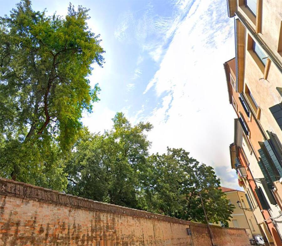 Centro storico, palazzetto terra-cielo con garage - Grimaldi Immobiliare Padova Centro storico, palazzetto terra-cielo con garage - Grimaldi Padova
