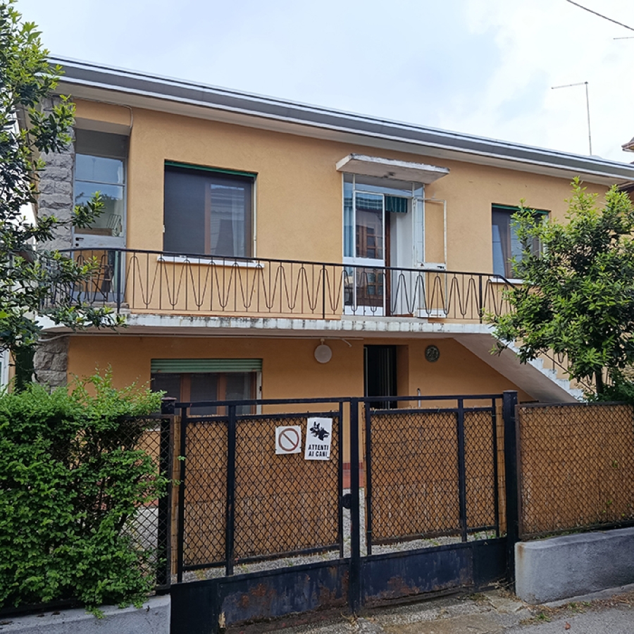Porta Trento. Intera bifamiliare con garage e giardino - Grimaldi Padova